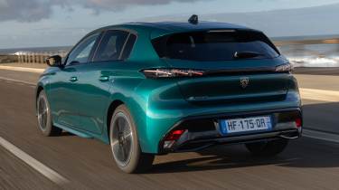 Peugeot E-308 facelift - rear